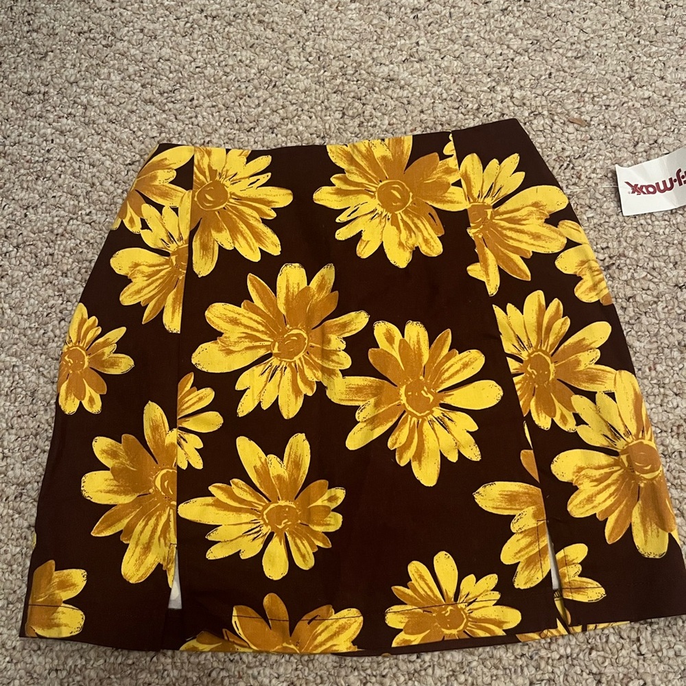 Fitted Sunflower Mini Skirt